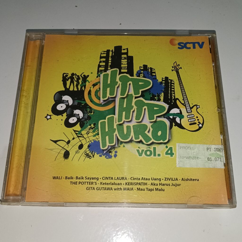 CD KOMPILASI HIP HIP HURA - WALI CINTA LAURA THE POTTERS ZIVILIA KERISPATIH GUTA GUTAWA
