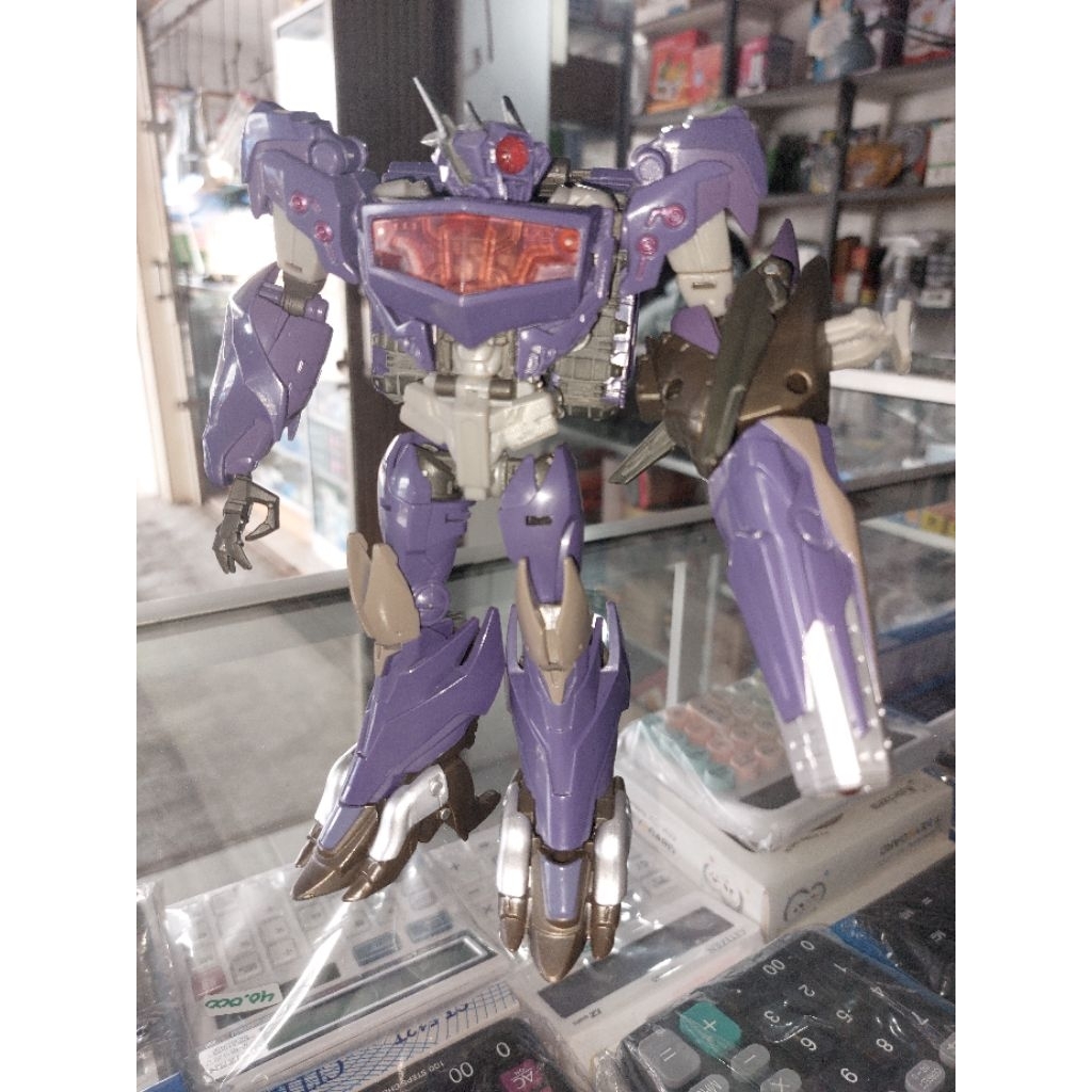 hasbro transformers beast hunters voyager animated shockwave decepticon voyager class action figure