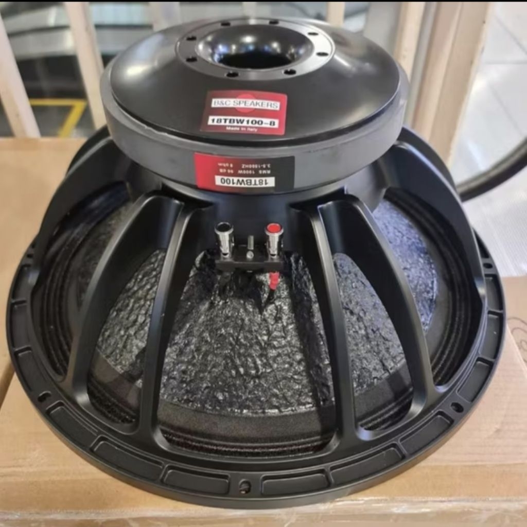 Speaker Komponen B&C 18TBW100 / 18 TBW 100 BNC 18 TBW100 (GRADE A)