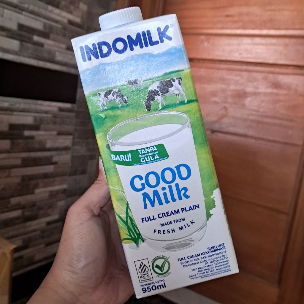 

INDOMILK Susu UHT Full Cream Cokelat 950 ml