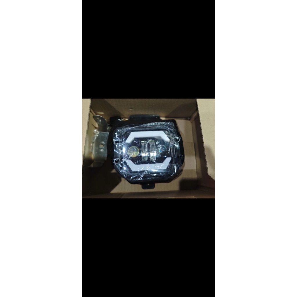 Lampu Depan Vespa Reflektor Depan Daymaker Headlamp LED Custom Vespa Super Sprint