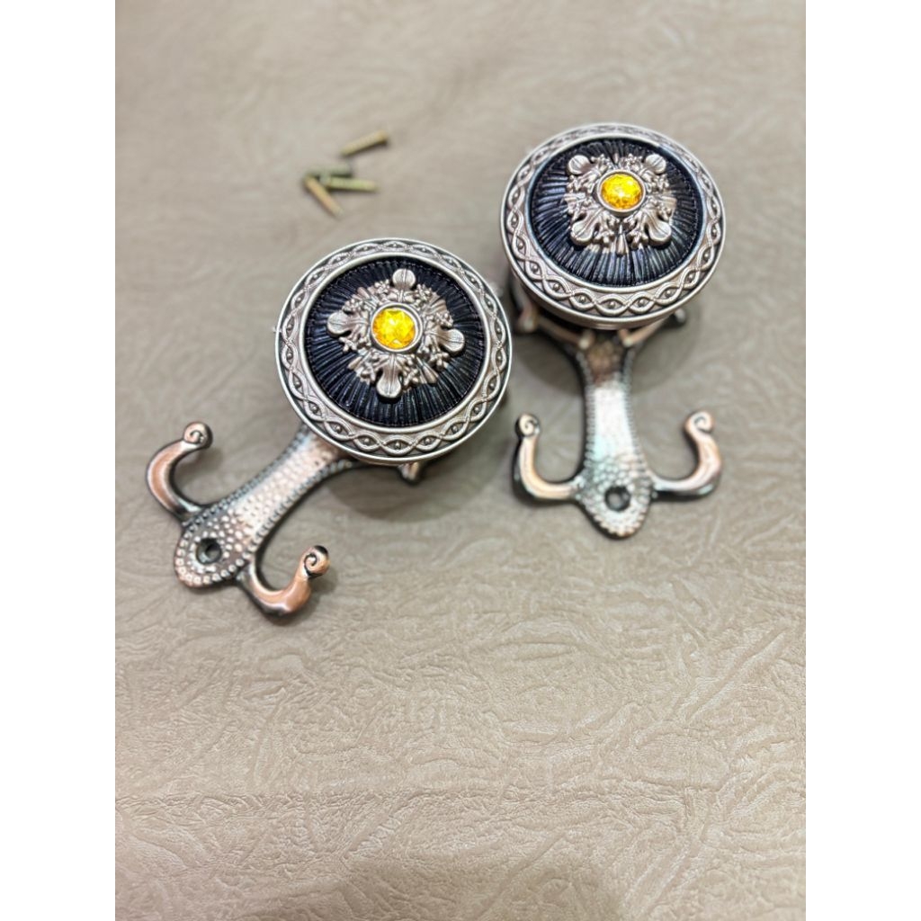 Hook gorden besi / cantolan gorden mewah