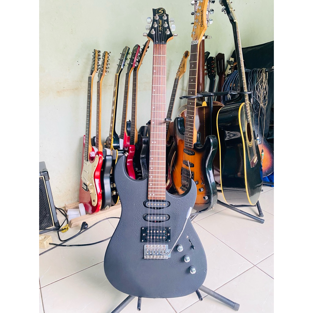 gitar listrik samick greg bennet ic1