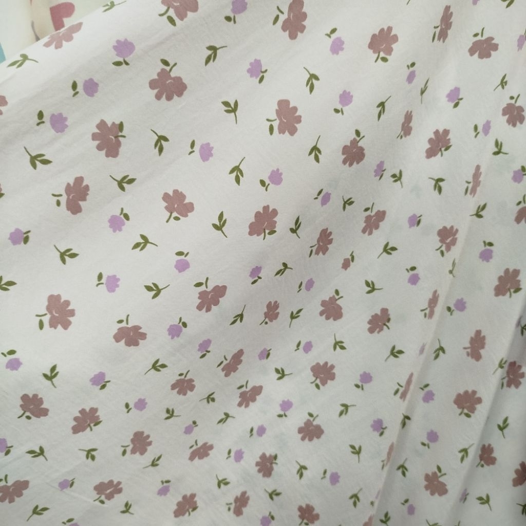 Kain Katun Muslim Motif Bunga Warna Pastel – Bahan Adem & Lembut - Kain Katun Muslim Motif Bunga Min