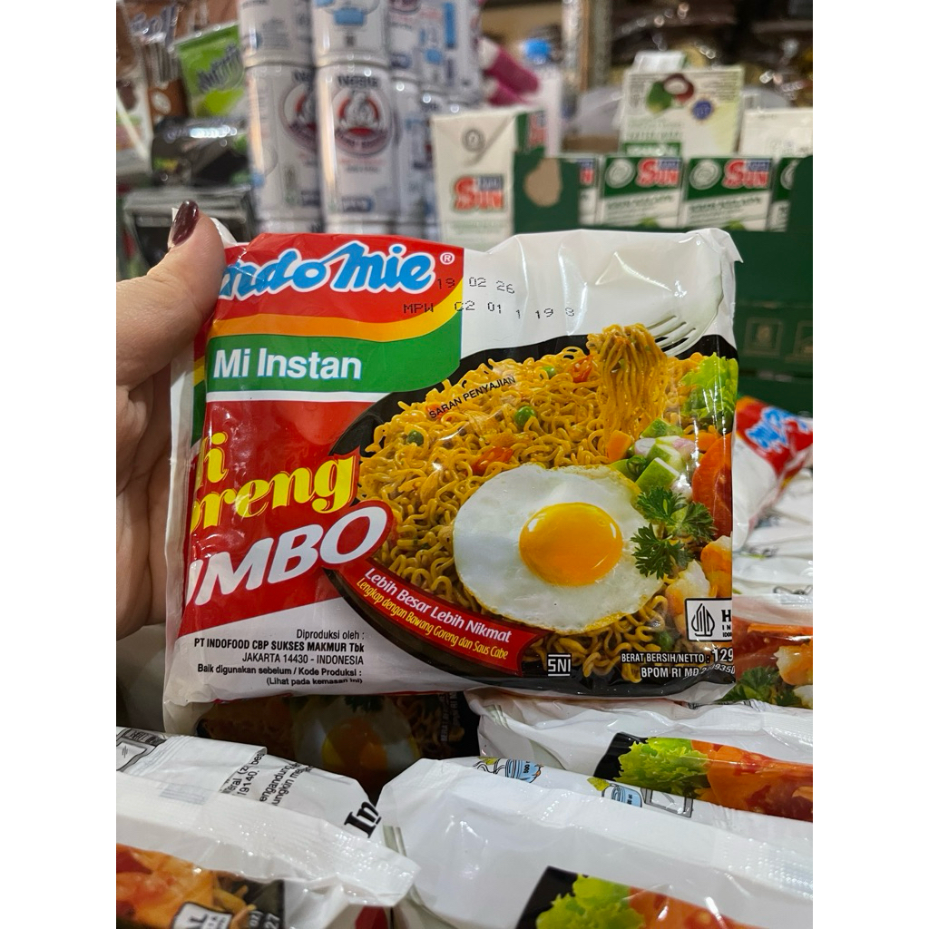 

indomie goreng jumbo