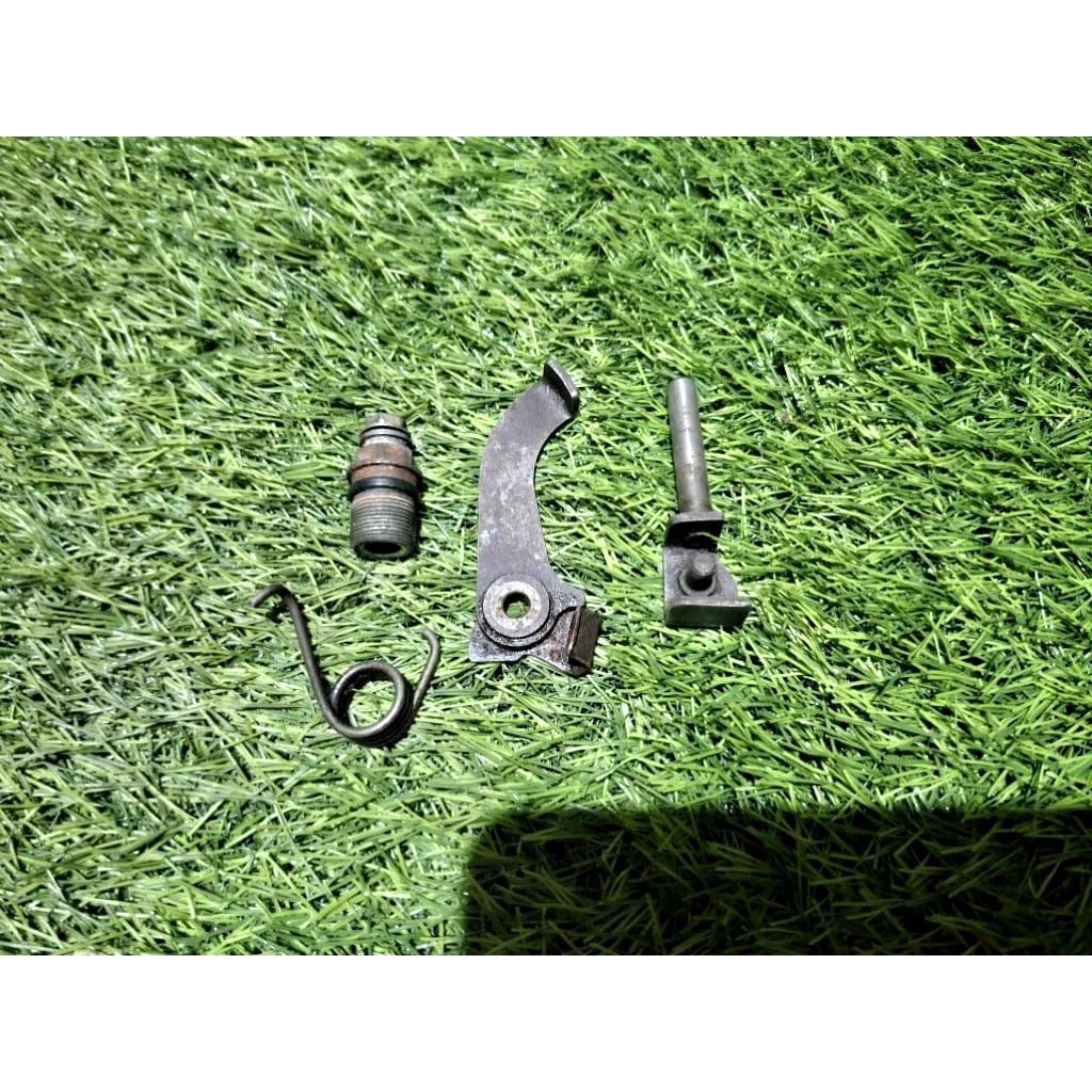 setelan cakar ayam stut tensioner rantai kamprat honda cb100 gl100 original
