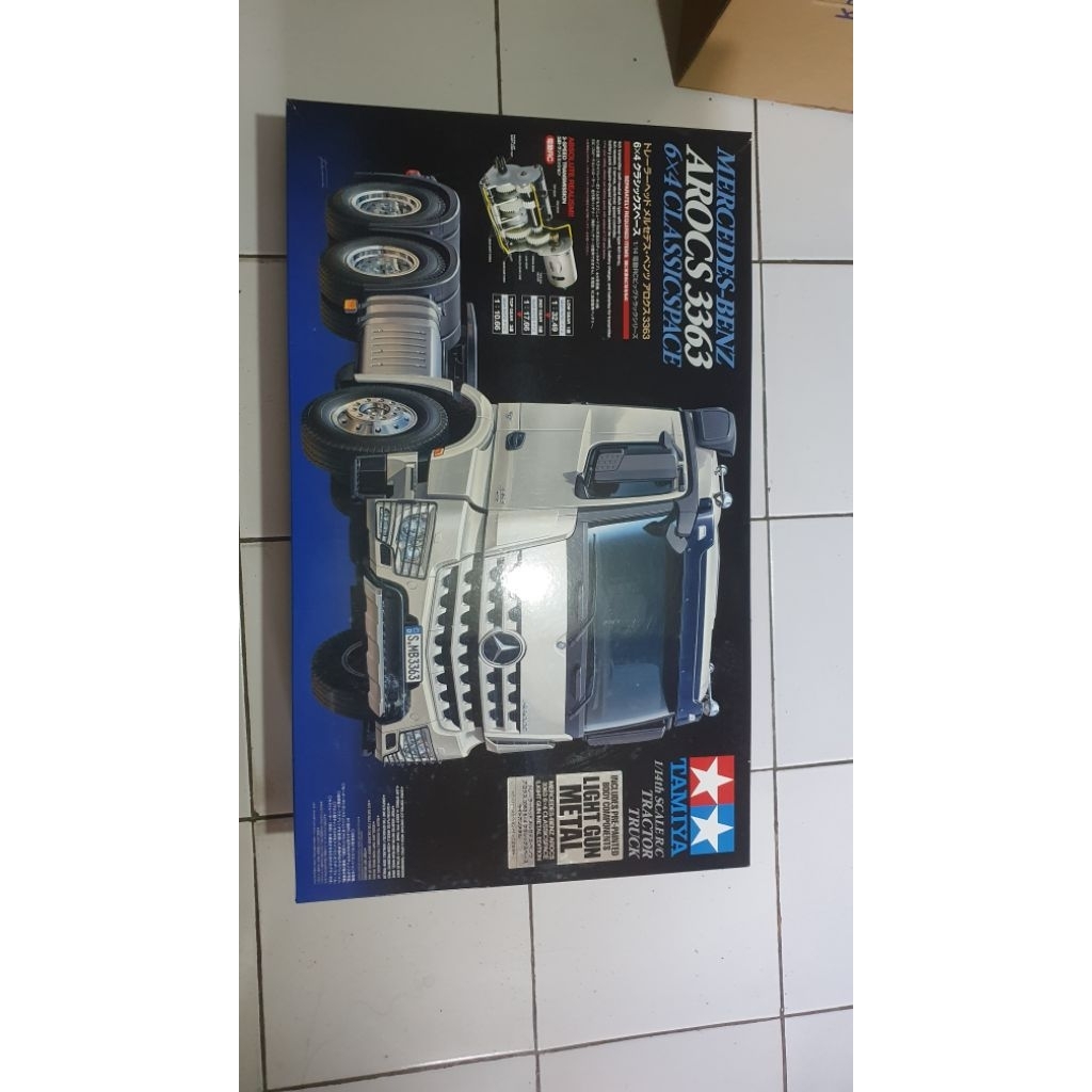 RC Tamiya Truck 1/14