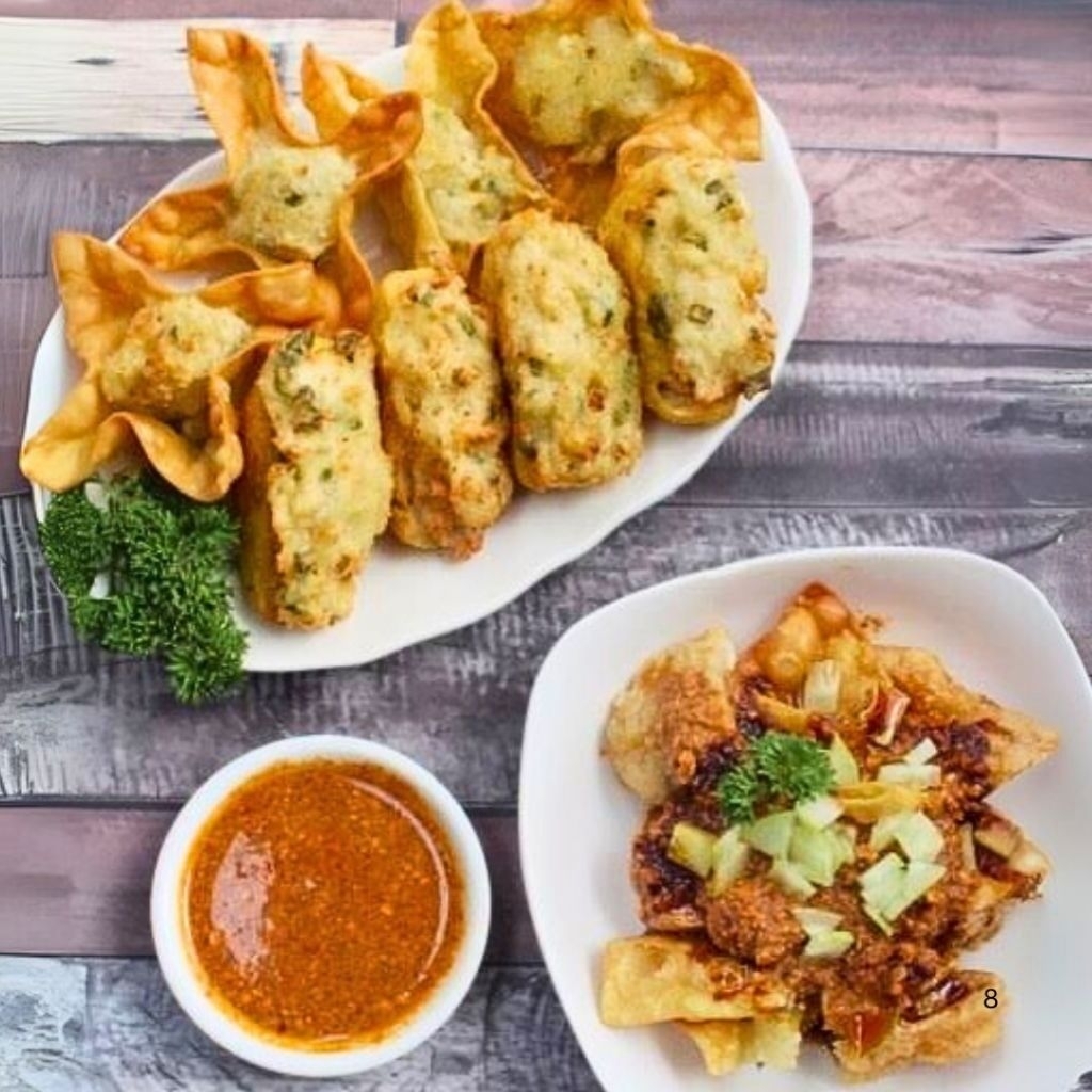 

Batagor & Siomay khas Bandung (asli ikan tenggiri) = Fresh Siap Santap (no frozen) - Langsung Kirim (instan/sameday kurir)