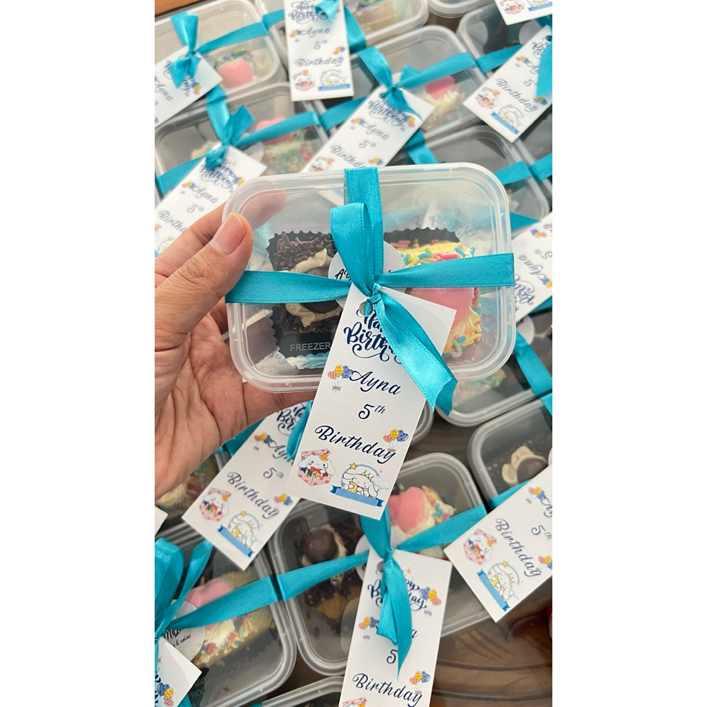 

MINI CAKE size 4x4 per cake