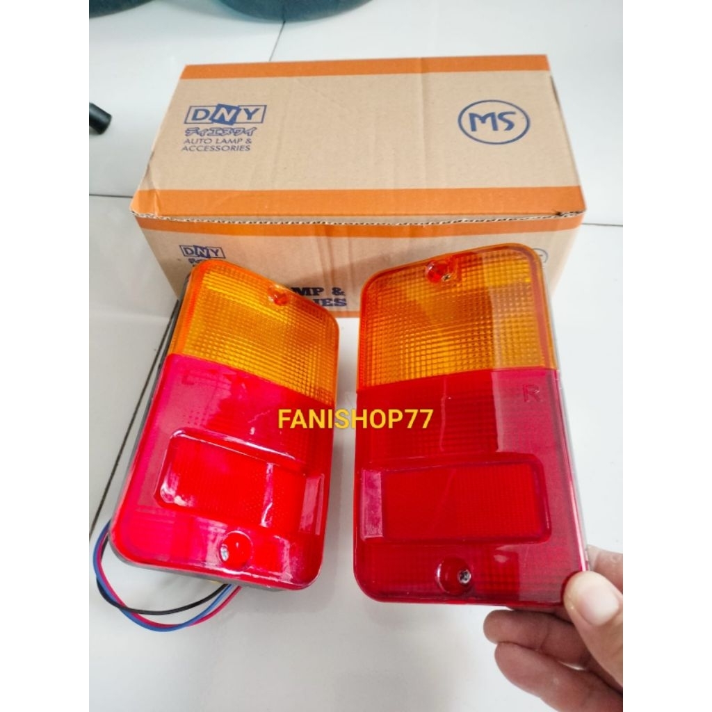 Lampu stop Belakang mobil Taruna kanan kiri sepasang