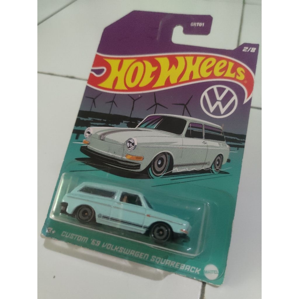 Hot Wheels VW Series Custom 69 Volkswagen Squareback