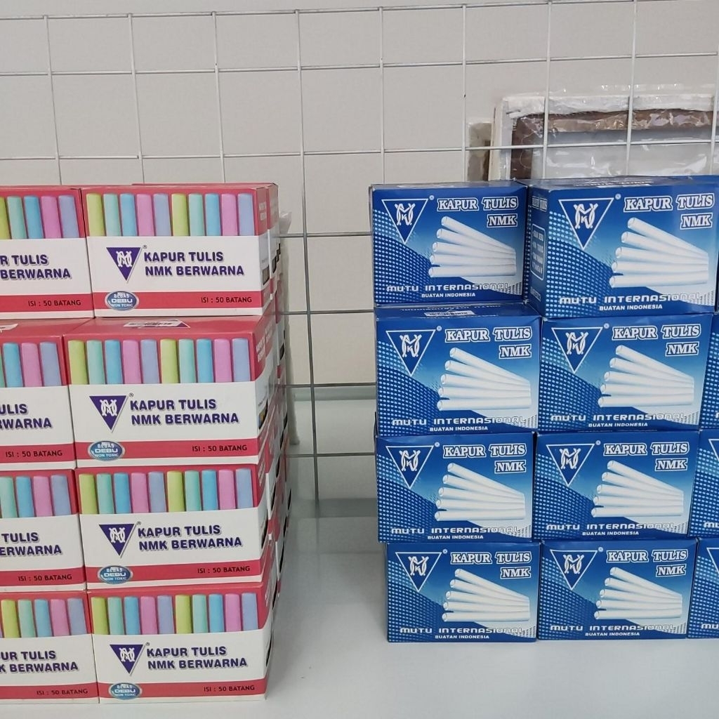 

kapur tulis kapur papan tulis NMK (putih & warna) isi 50 batang