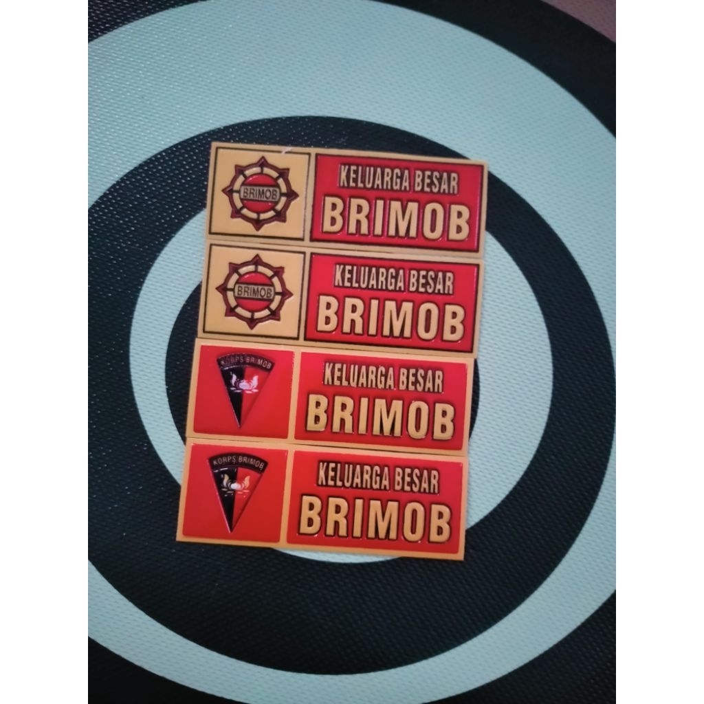 

Stiker embos Nopol Brimob roda dan segitiga