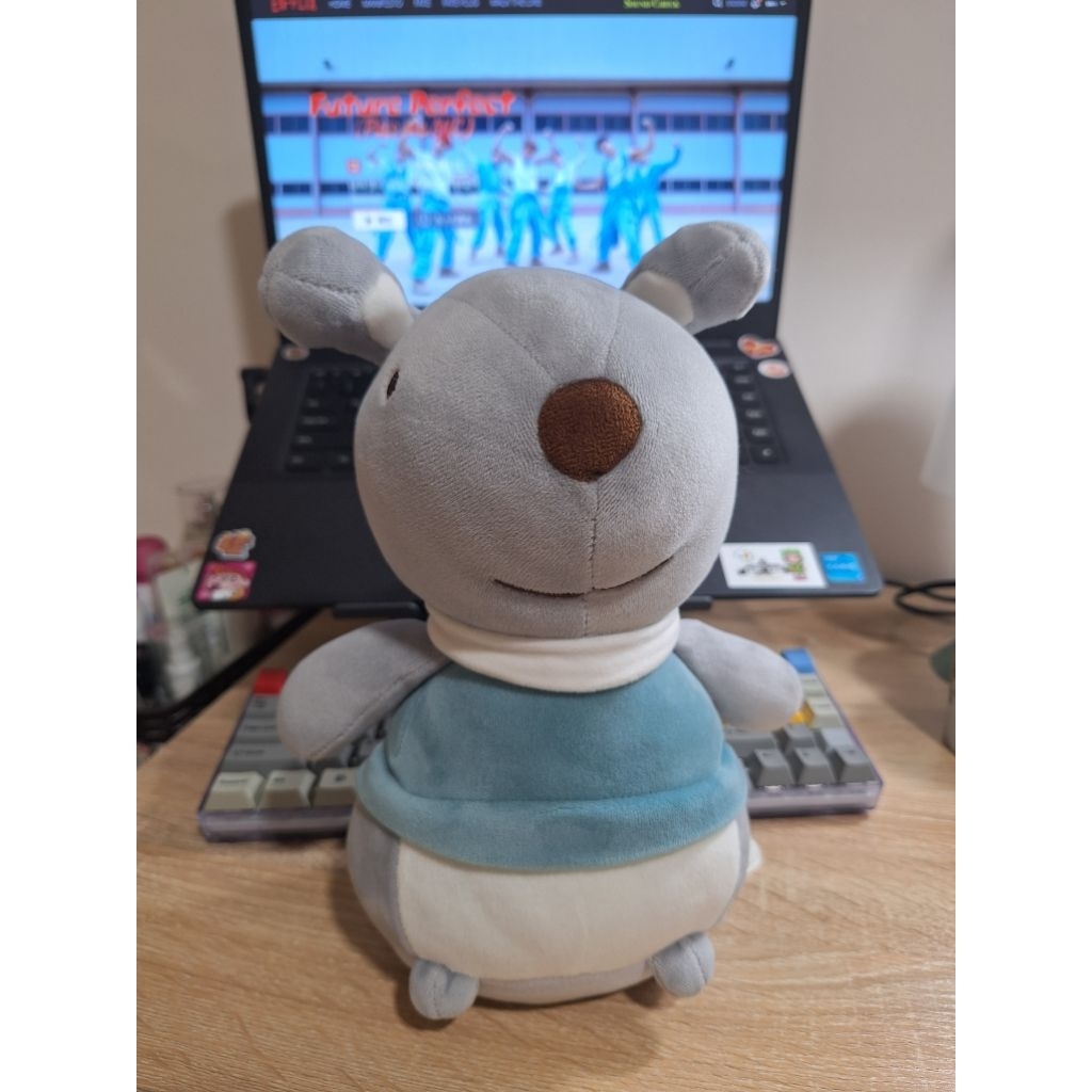Boneka Kelinci MINISO preloved