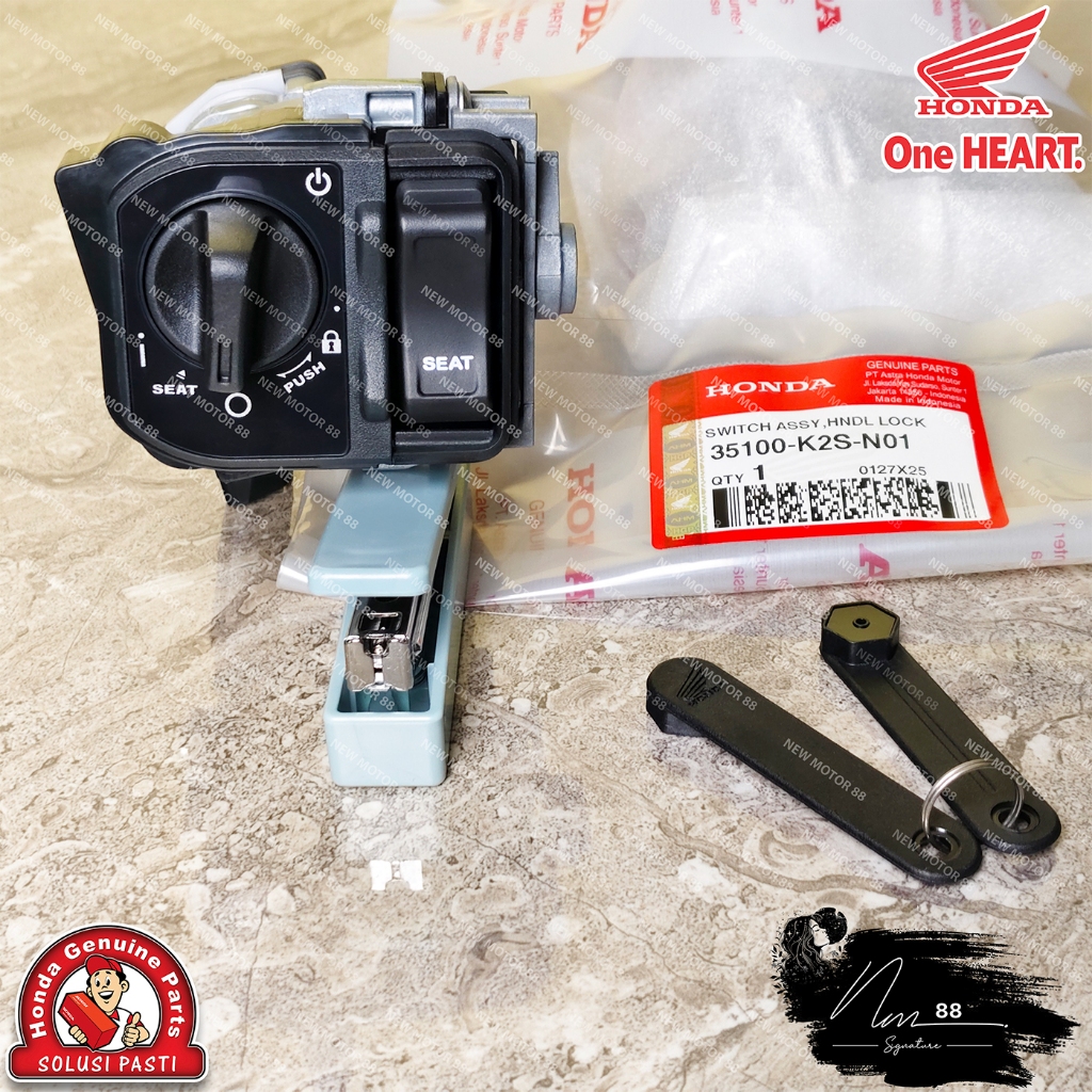 Kunci Kontak Keyless Set Assy Vario 160 Scoopy New K2F Vario 125 eSP New K2V Stylo 160 Original AHM 