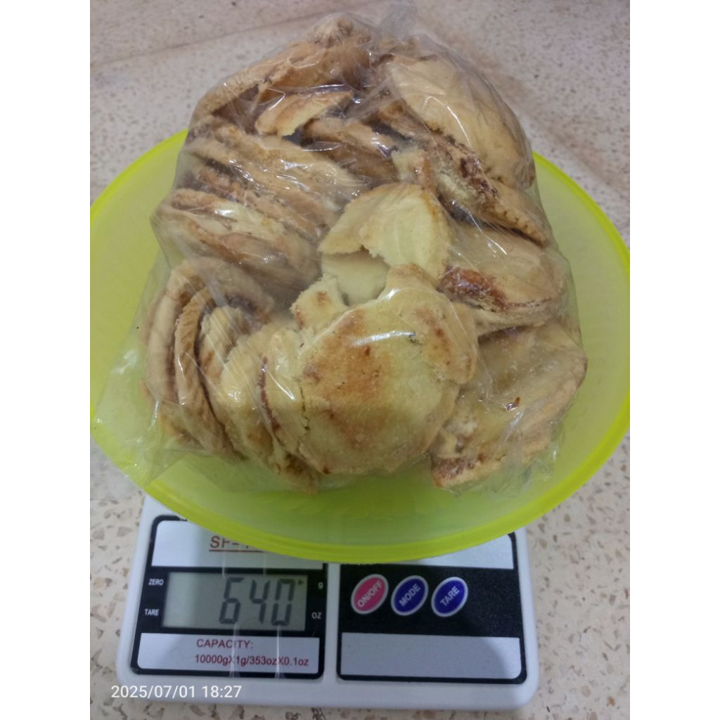 

Pie Susu Rijek/ pie susu reject/pie susu Chandra Rijek