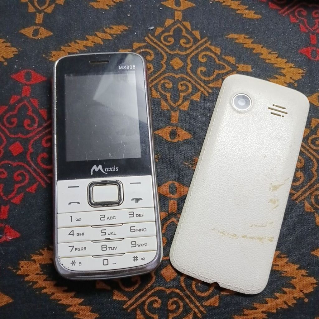 Maxis 808 MX808 Hp jadul Langka