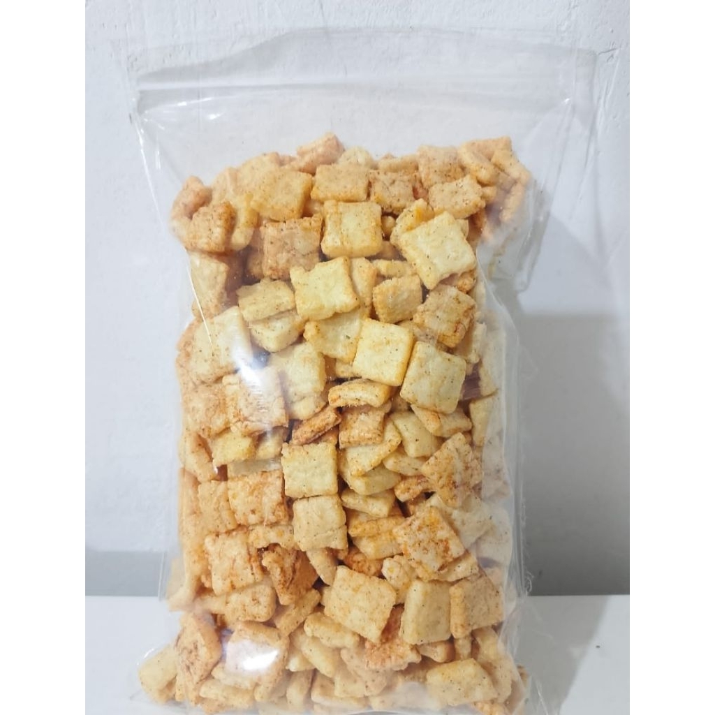 

SNACK TERMURAH KERUPUK RAMBAK KOTAK rasa PEDAS DAUN JERUK