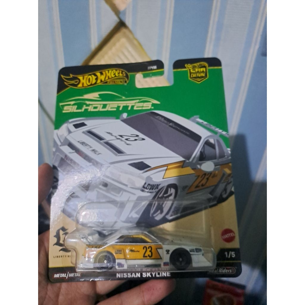 Hot wheels premium Nissan skyline Lbwk Shiluet