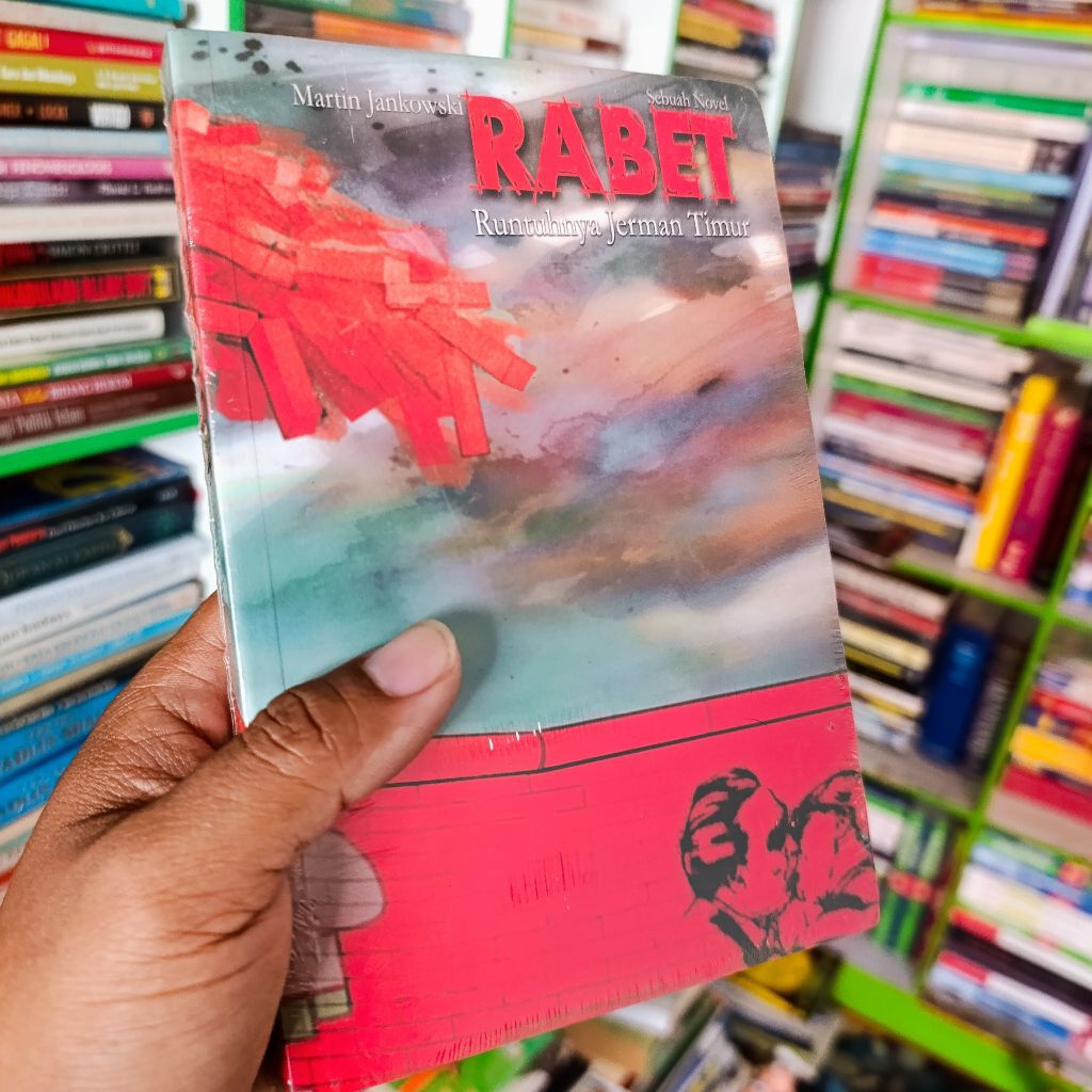 (ori) buku Rabet runtuhnya jerman timur - martin Jankwoski