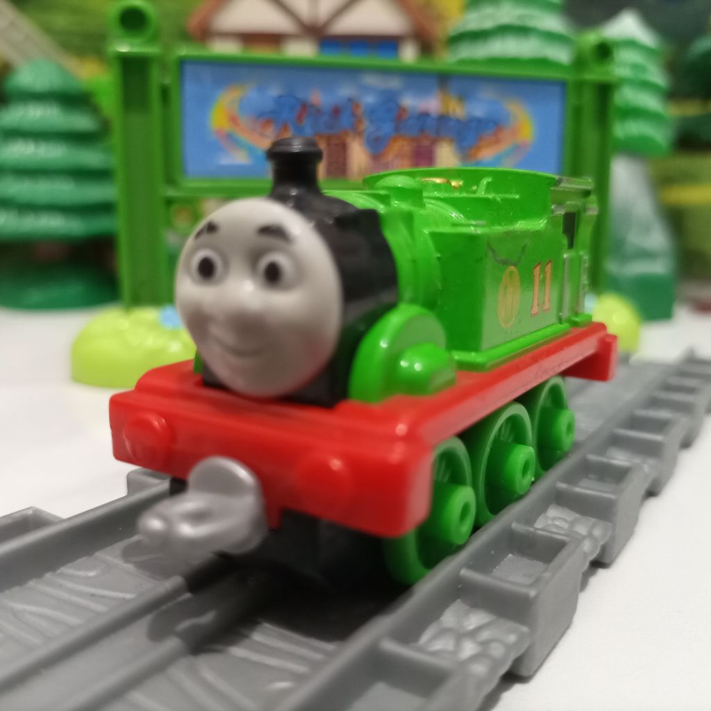 Fisher-Price Thomas & Friends Adventures / Collectible Railway Diecast - Oliver