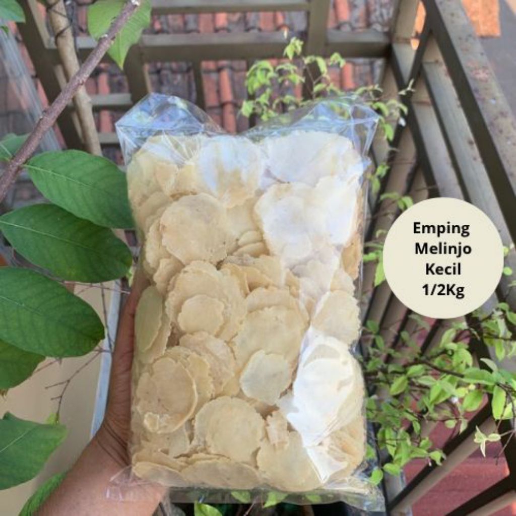 

emping melinjo kecil ukuran 1/2kg