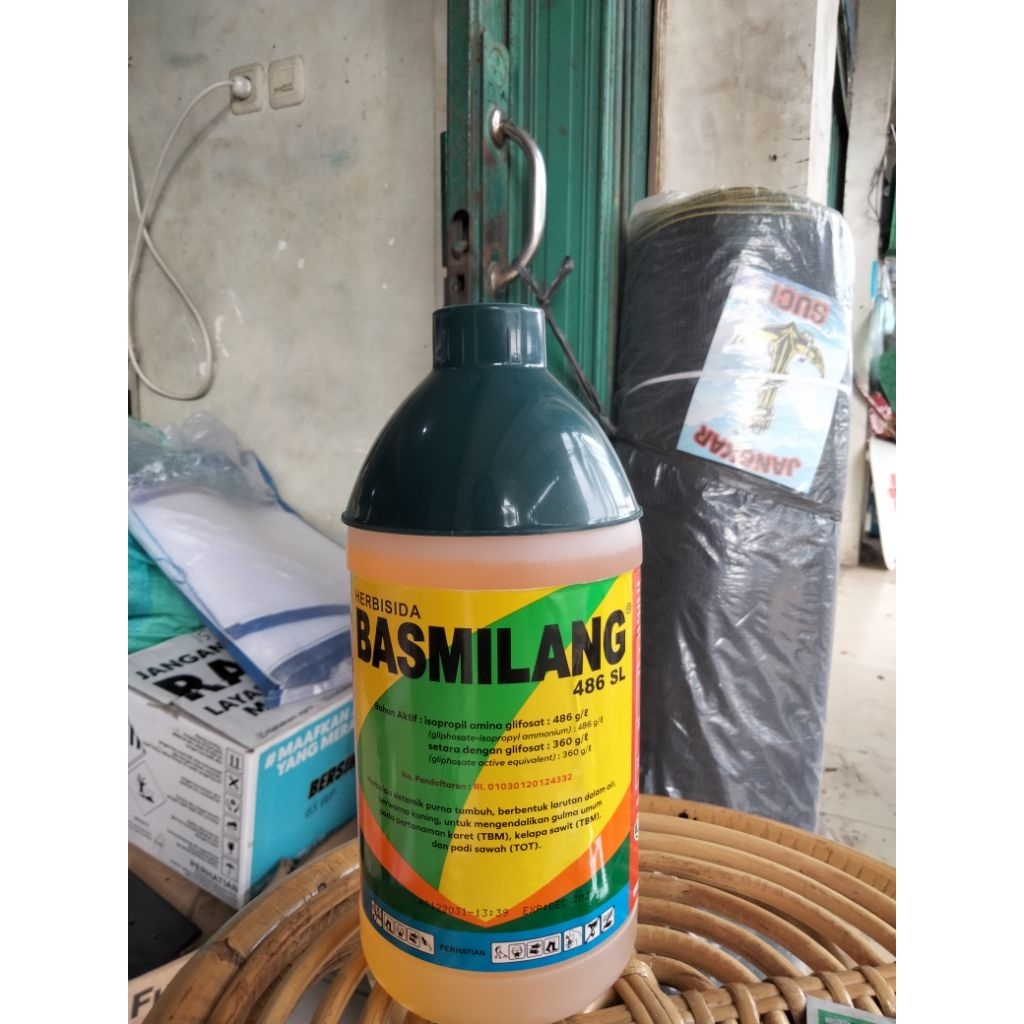 Racun Rumput BASMILANG 486SL ,1Liter , Pembasmi Ampuh 100%