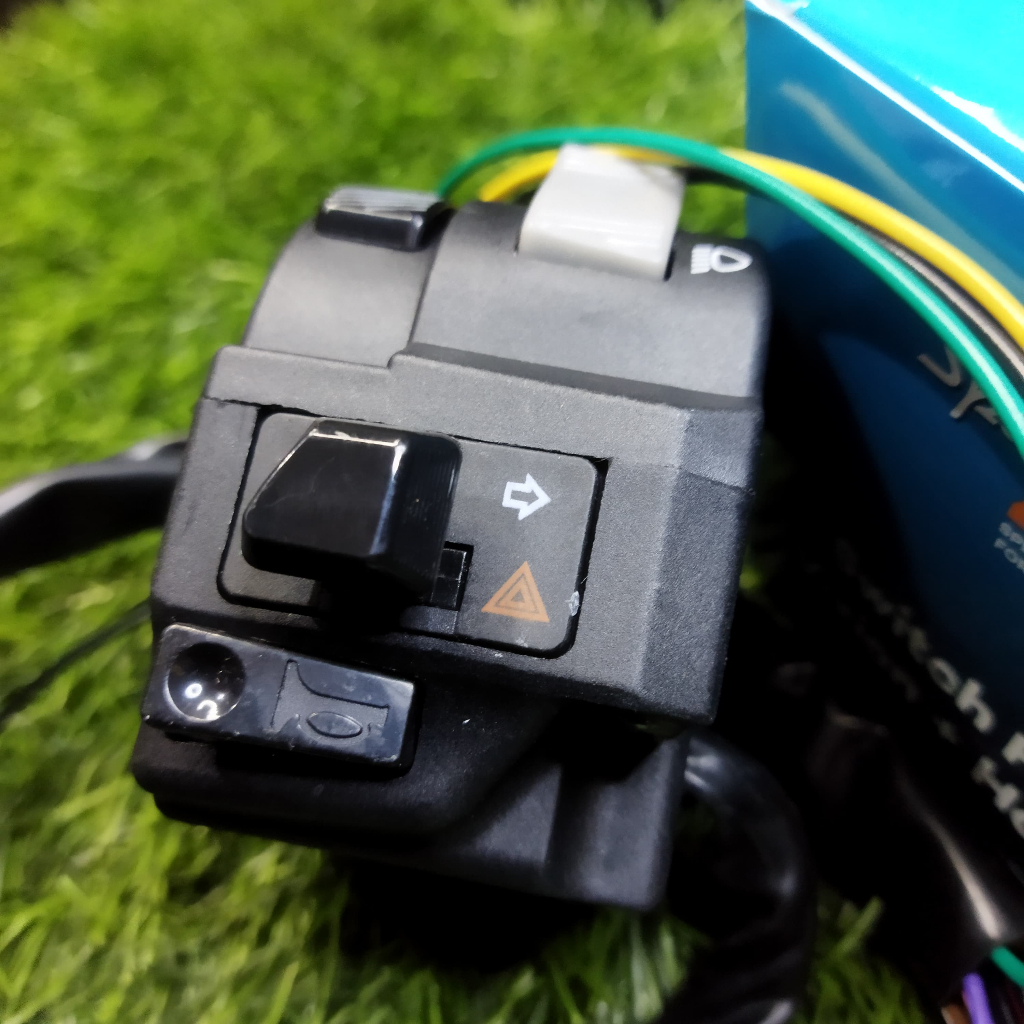 SAKLAR HOLDER KIRI VIXION OLD PLUS SEIN HAZARD UNIVERSAL SAKLAR KIRI VIXION NMAX OLD DIM HAZARD SPOR