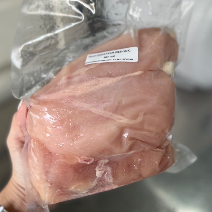 

[JAKBAR] Boneless Fillet Dada Ayam Tanpa Kulit Pack 970gr - 1kg