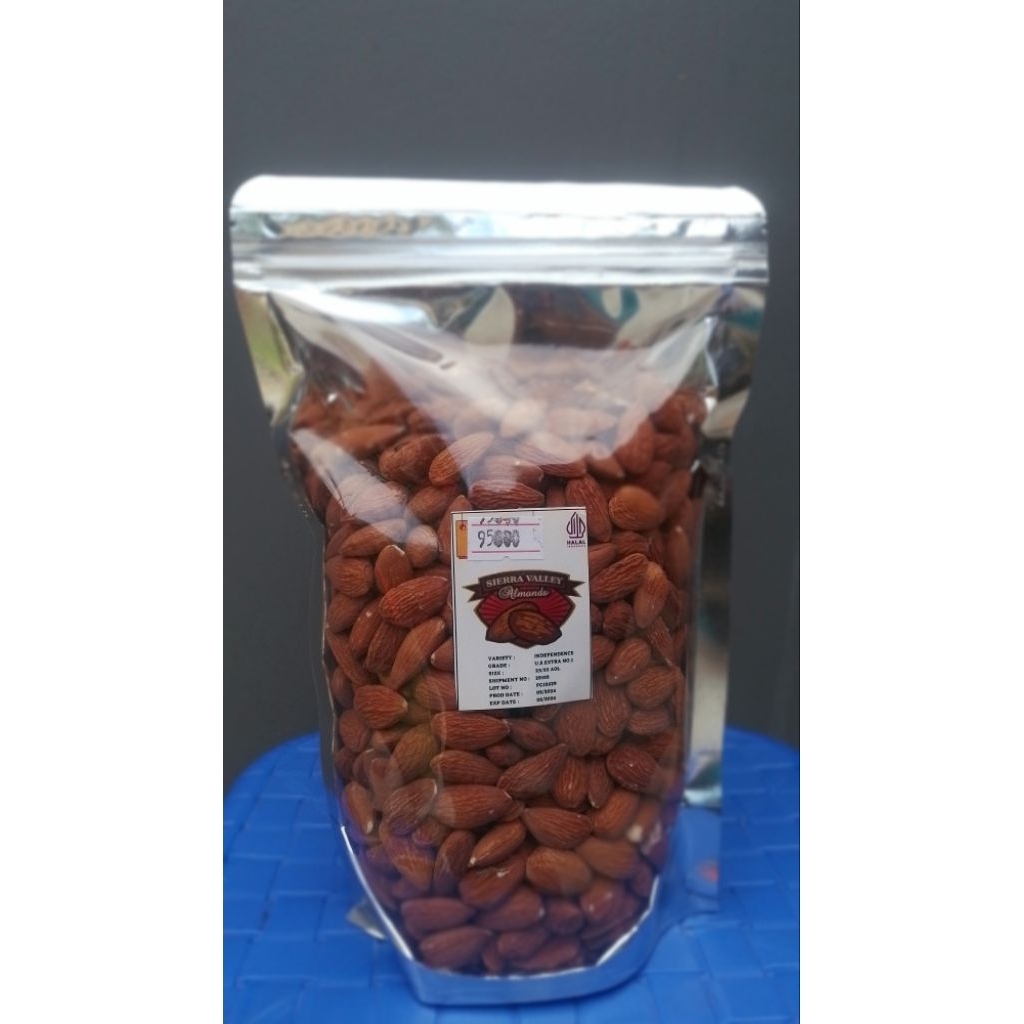 

Kacang Almond Original 500gr siap makan