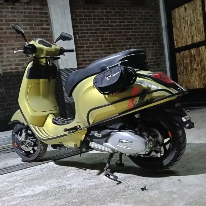 Rak rack Samping Vespa Lx S Gts Sprint Primavera /  side rak / aksesoris vespa