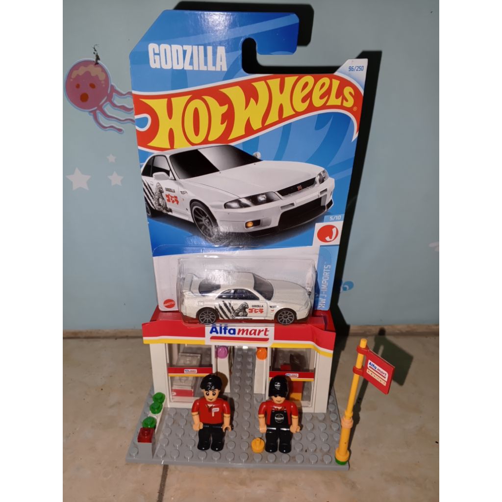 hotwheels Nissan Godzilla