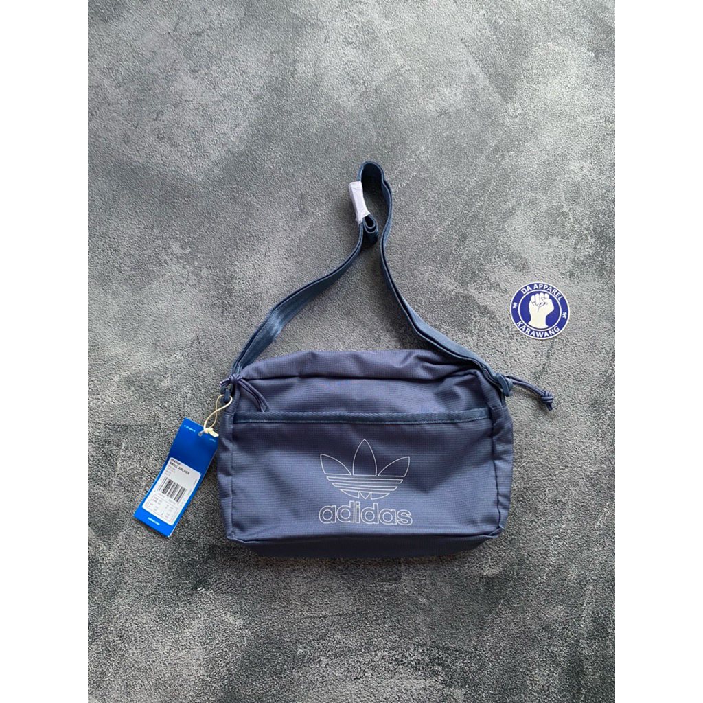 Ready Stok Adidas slingbag Blue Original 100%