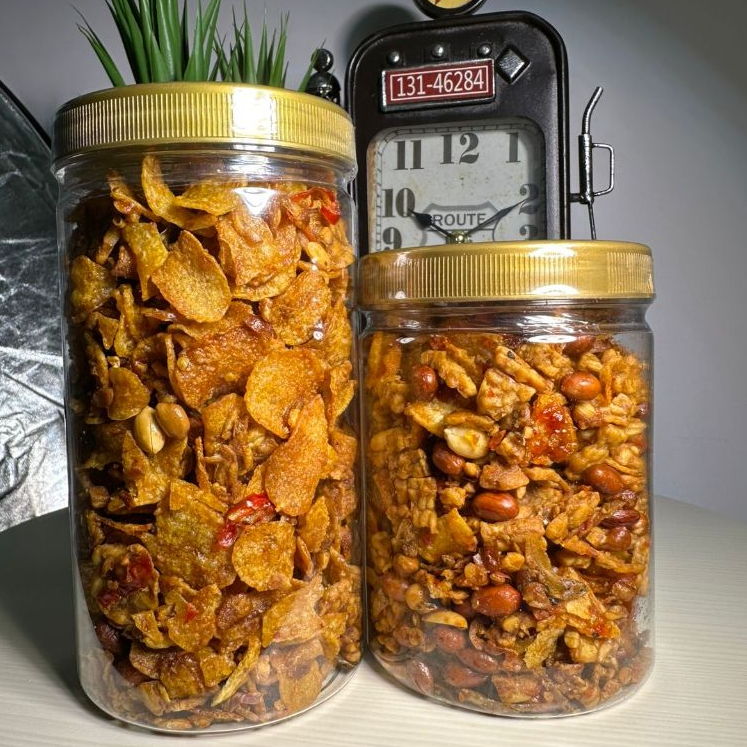 

KRIPIK KENTANG TEMPE KACANG TERI BALADO PEDAS