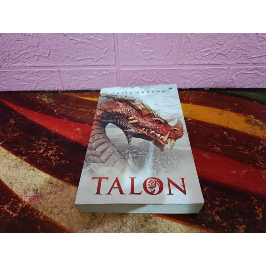 Novel Talon