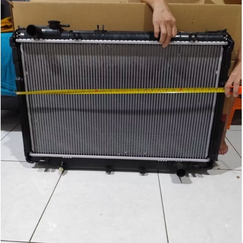 Radiator Toyota landcruiser Vx80