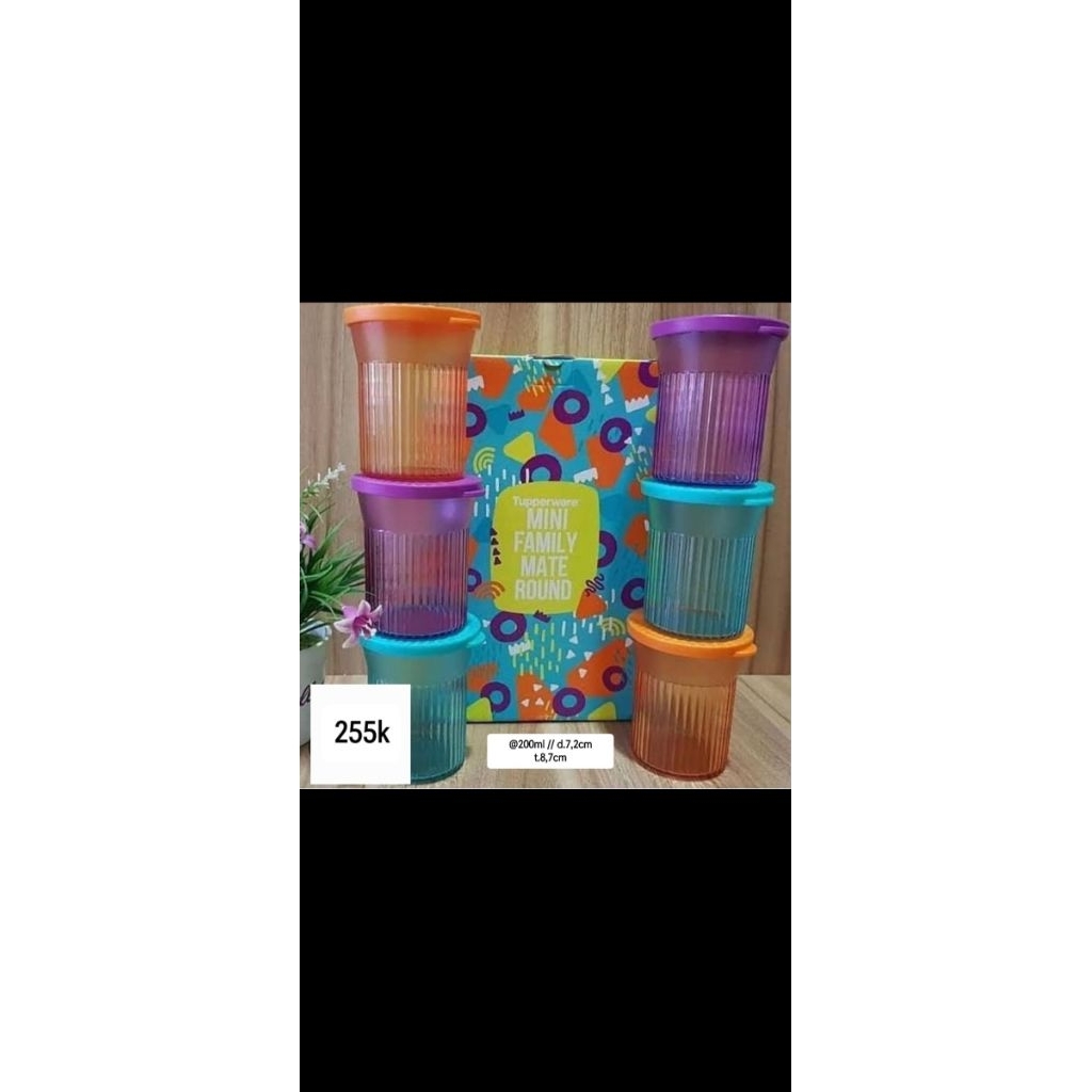 Family Mate Round Tupperware