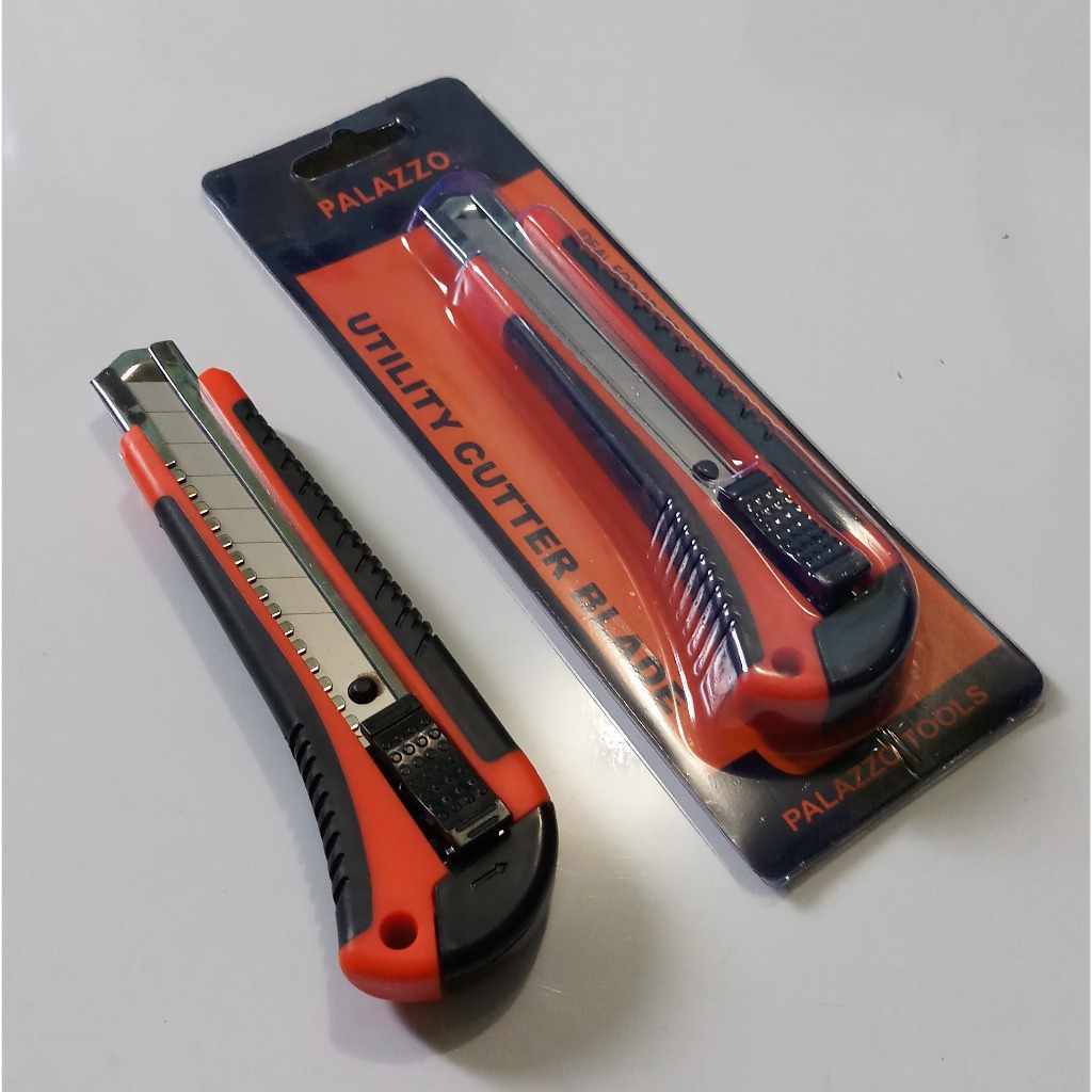 

Pisau Cutter Besar PALAZO Gagang Karet / Cutter Gagang Karet Besar