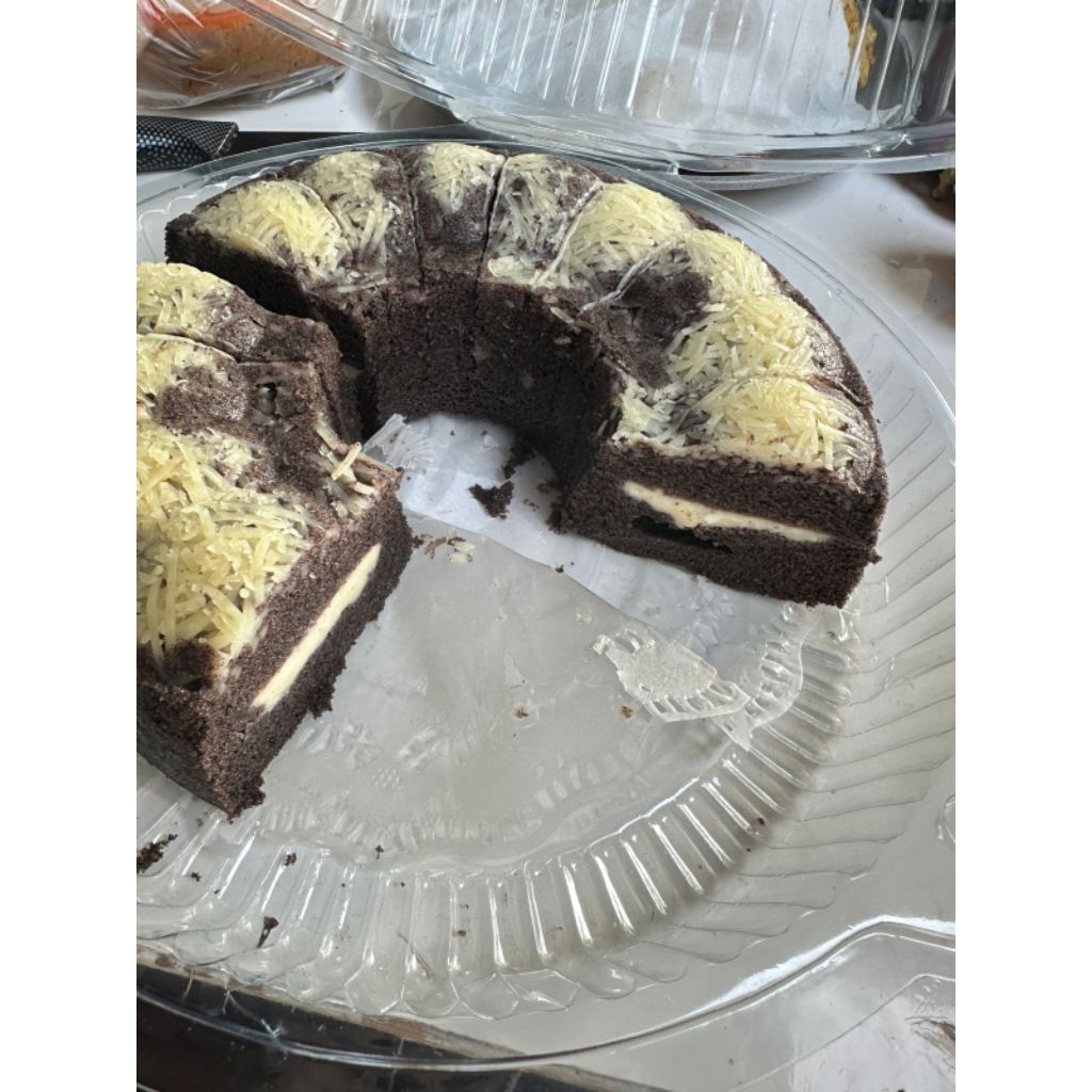 

Bolu Ketan Hitam Keju Lumer