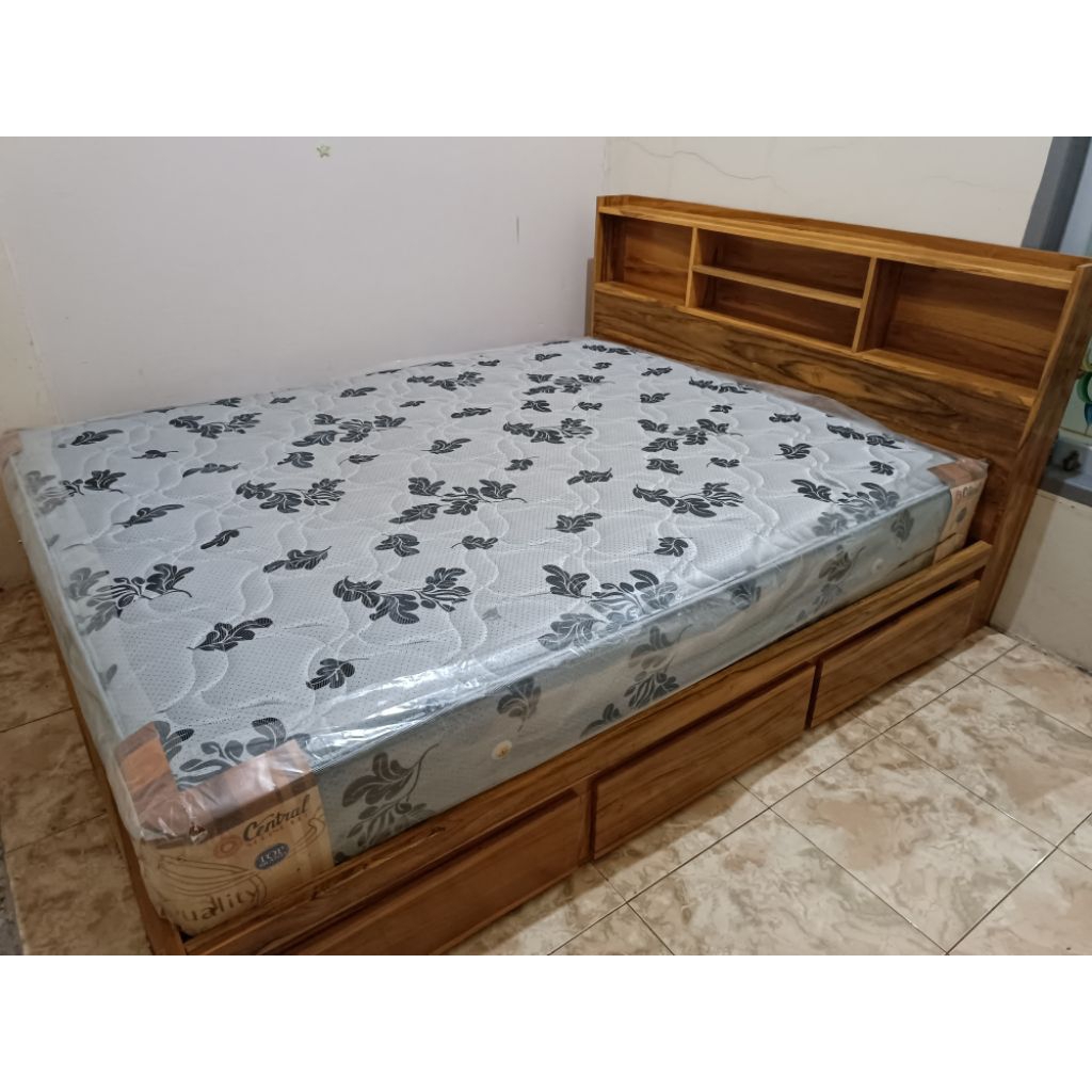 DIPAN/TEMPAT TIDUR JATI MINIMALIS 140X200