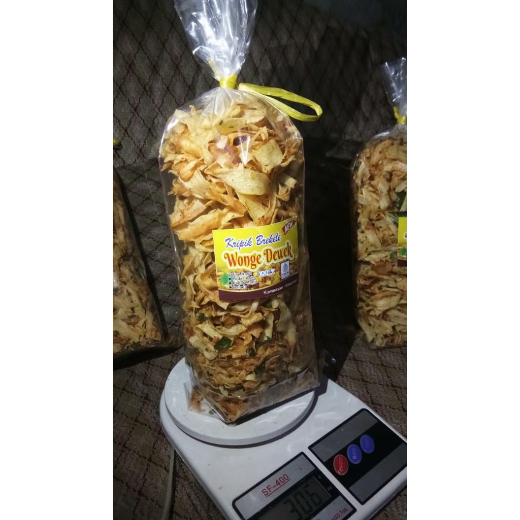 

Kripik Singkong Brekele Kemasan 300gr
