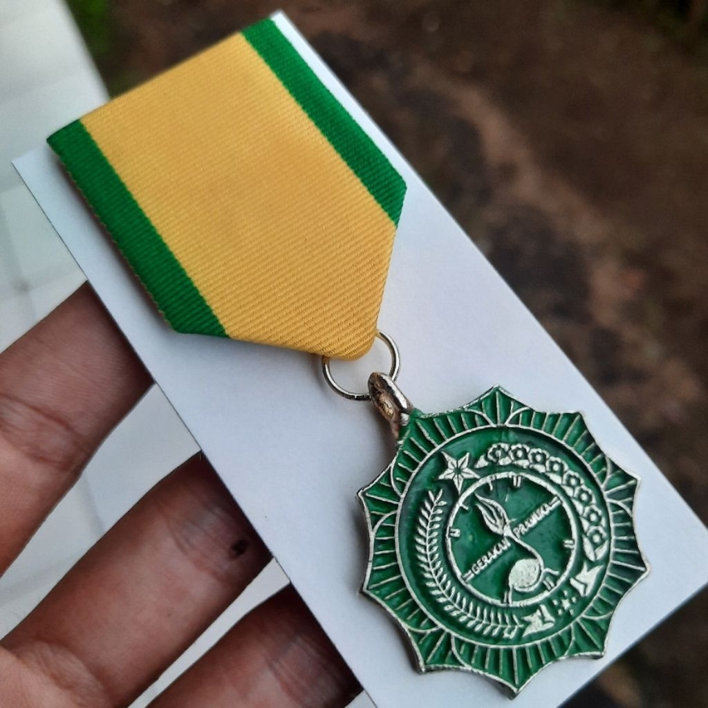 [NARARYA ID] Lencana Teladan Pramuka / Medali Mendali PDU Upacara Tanda Penghargaan