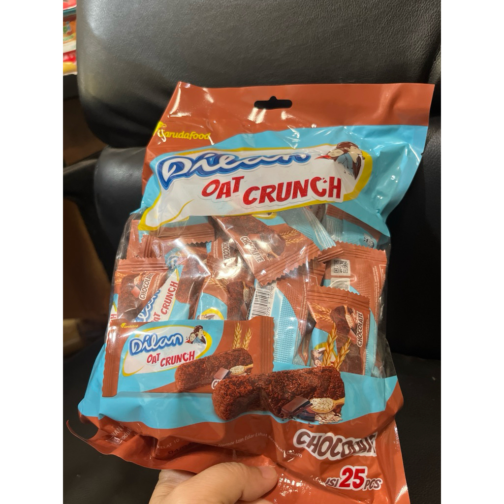 

Dilan Oat Crunch Chocolate Perpak Isi 25 Pcs