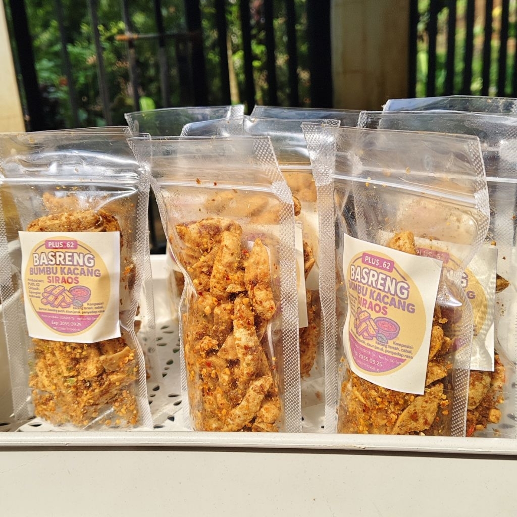 

Basreng Goreng Bumbu Kacang Gurih Asin Pedas Manis Aroma Daun Jeruk