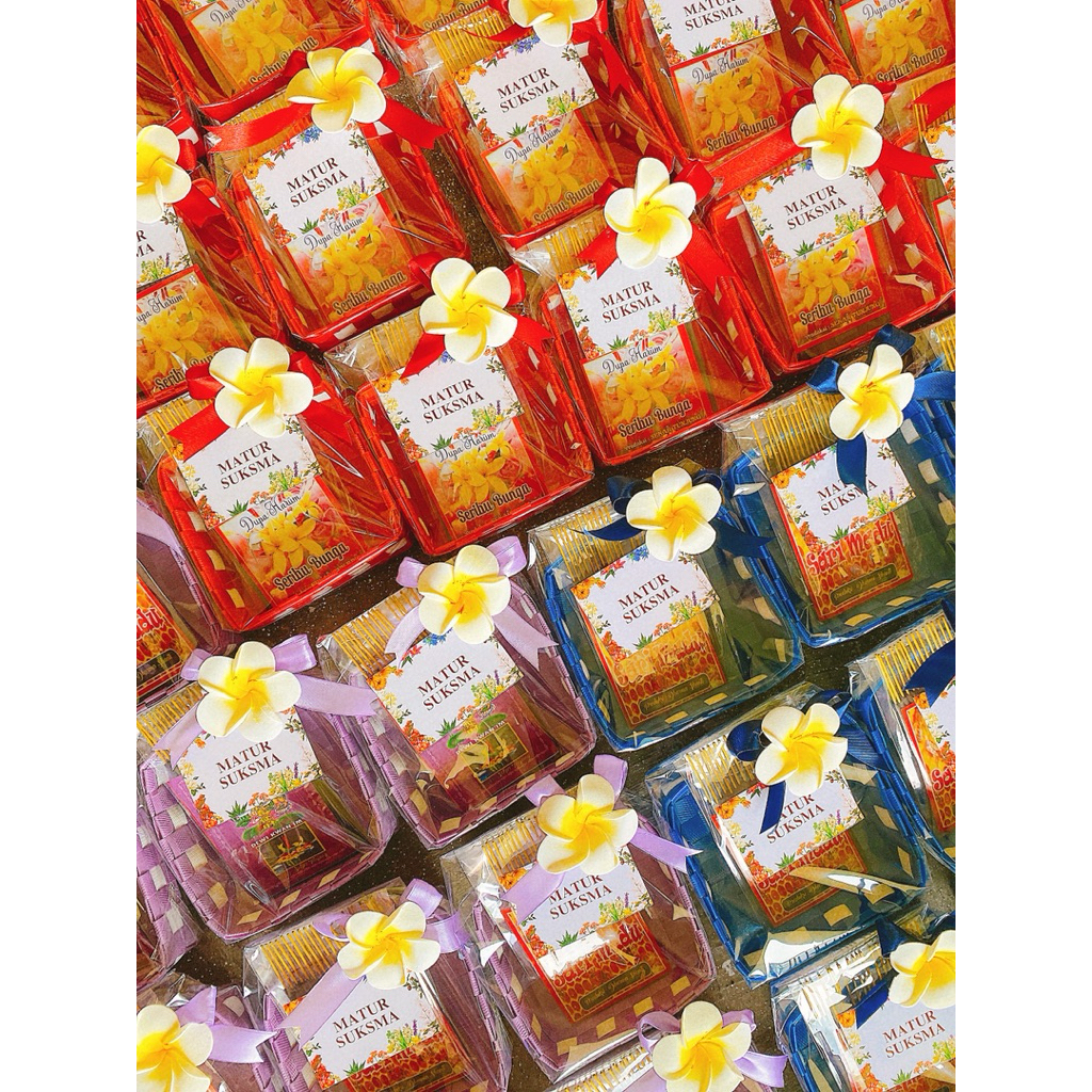 

Swasti Parcel Mini (free kartu ucapan) Galungan Kuningan Gift Hadiah Oton Kado