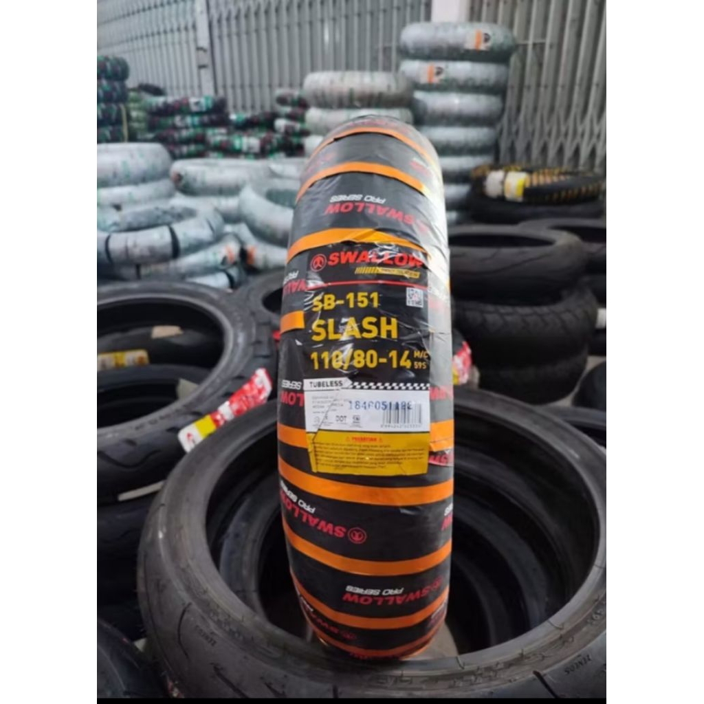 BAN SWALLOW SLASH 110/80-14 TUBLES/BAN DEPAN NEW AEROX/BAN DEPAN SOFT COMPOND AEROX/BAN DEPAN SWALLO