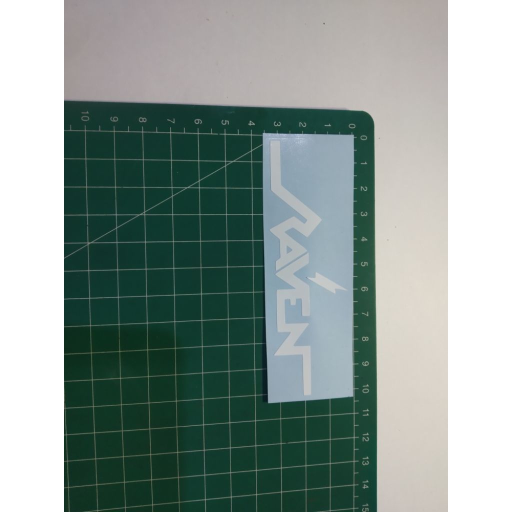 

stiker cutting raven