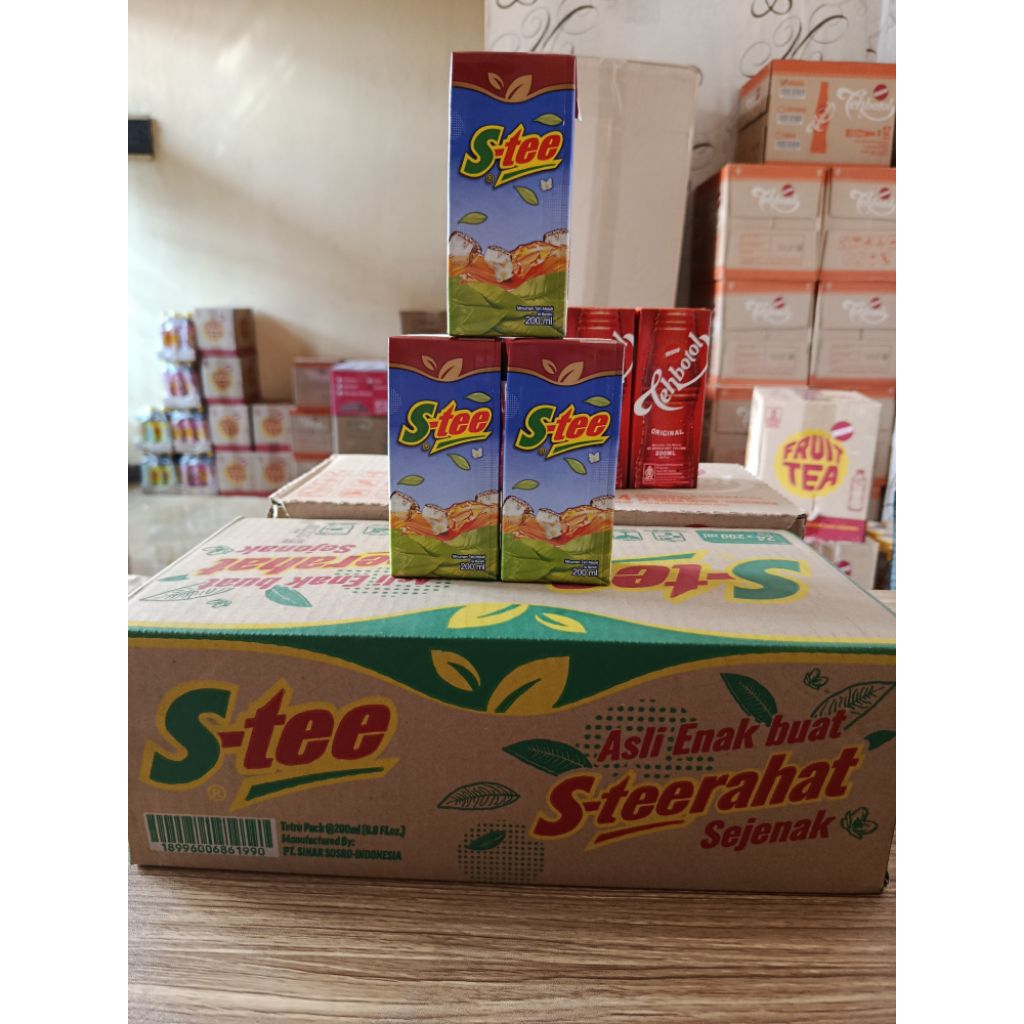 

S-tee Kotak 200ml