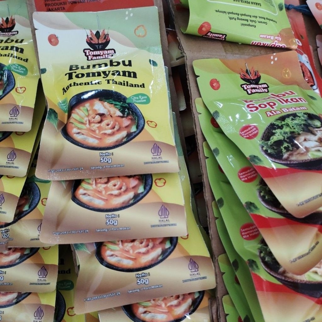 

tomyam by family bumbu instan