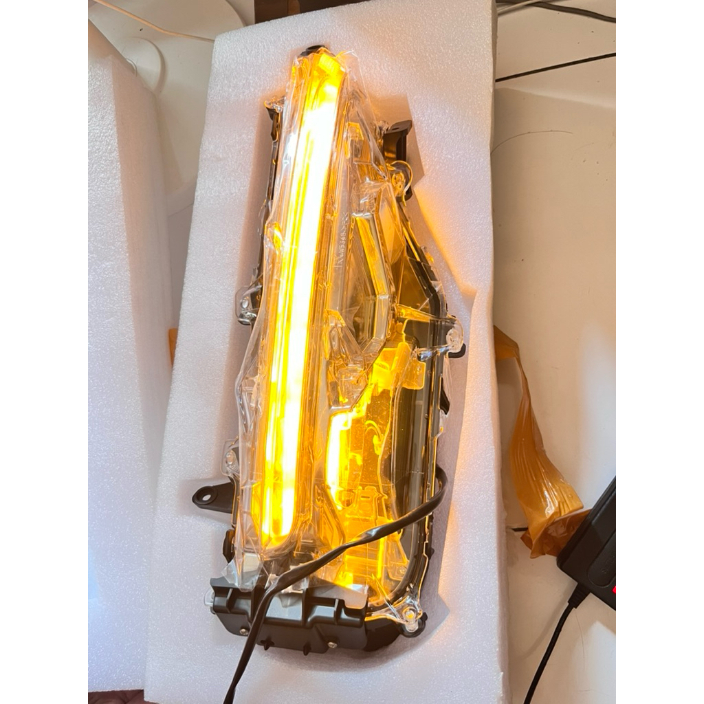 LAMPU DRL FORTUNER GR DAN FORTUNER TAHUN 2021-2022 ORIGINAL
